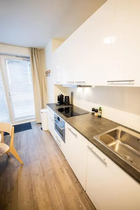 Magnificent Two Bedroom Apartment - Sd23M Eindhoven 0*,  Nederländerna