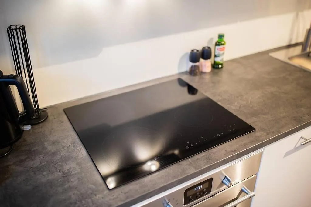 Magnificent Two Bedroom Apartment - Sd23M Eindhoven Nederländerna